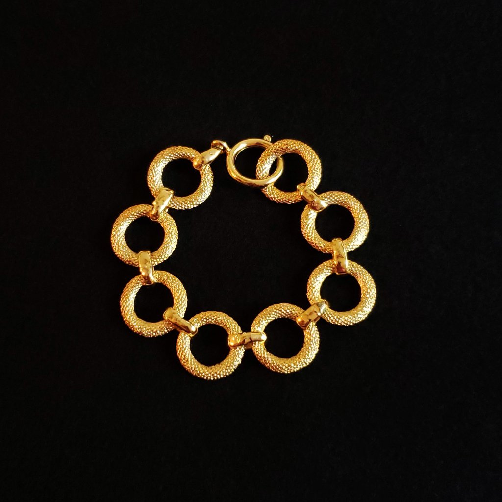 8-Loop Bracelet